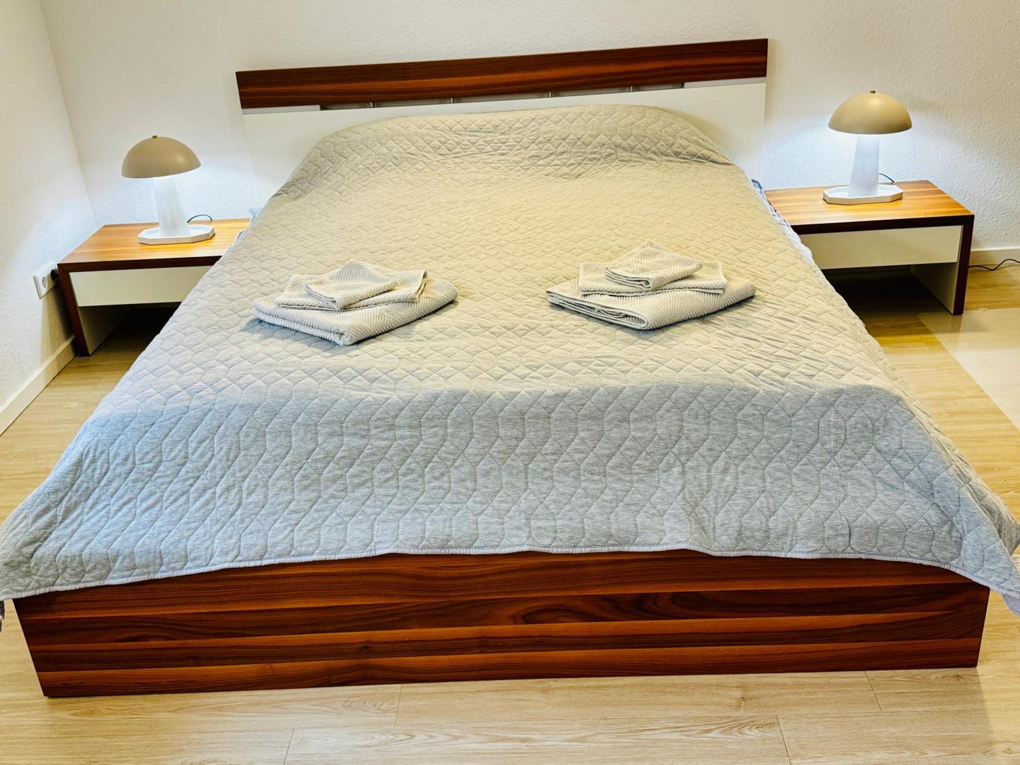 Tulip Path 3, Ferien & Monteur Wohnung Melle Ngoại thất bức ảnh